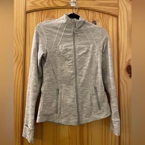 Gray Lululemon Define Zip Up Jacket w thumb holes